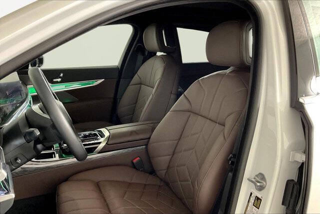 2024 BMW i7 eDrive50