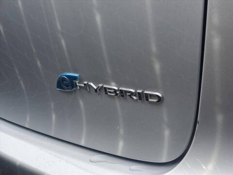 2024 Chrysler Pacifica Plug-In Hybrid S Appearance