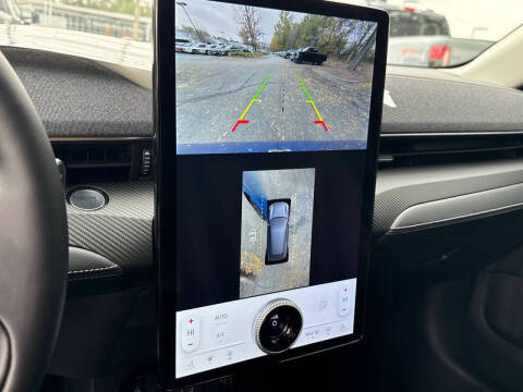 2025 Ford Mustang Mach-E Premium