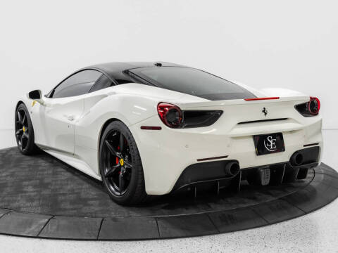 2016 Ferrari 488 GTB
