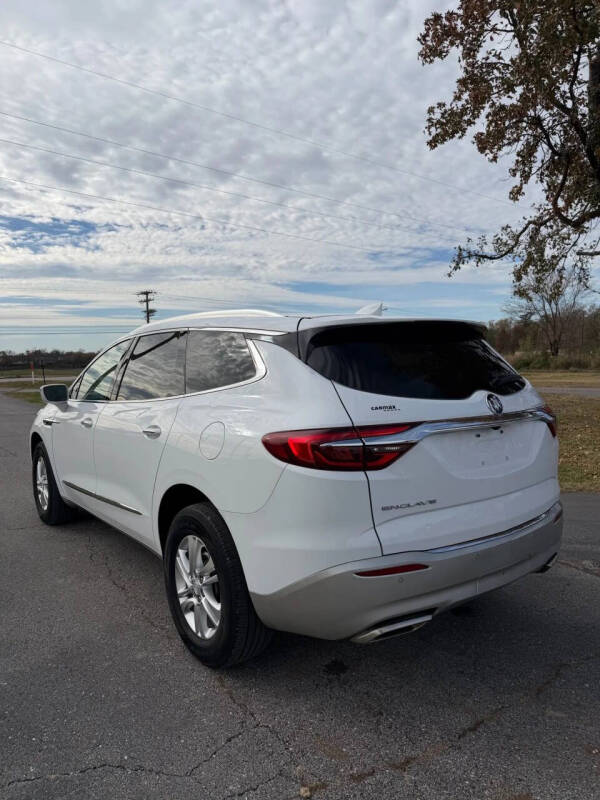 2020 Buick Enclave Essence