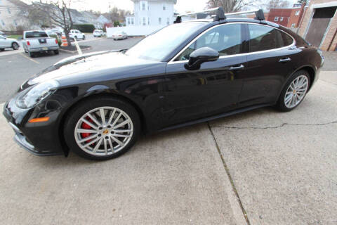 2017 Porsche Panamera Turbo