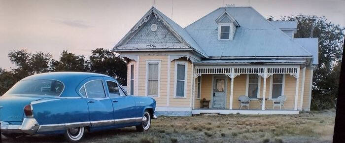 1953 Kaiser Manhattan
