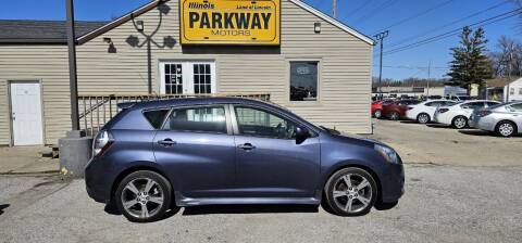 2009 Pontiac Vibe for sale at Parkway Motors in Springfield IL