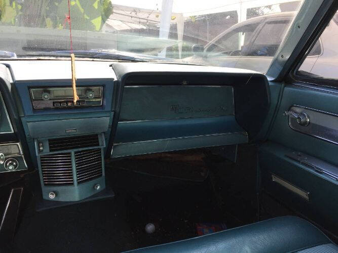 1961 Lincoln Continental