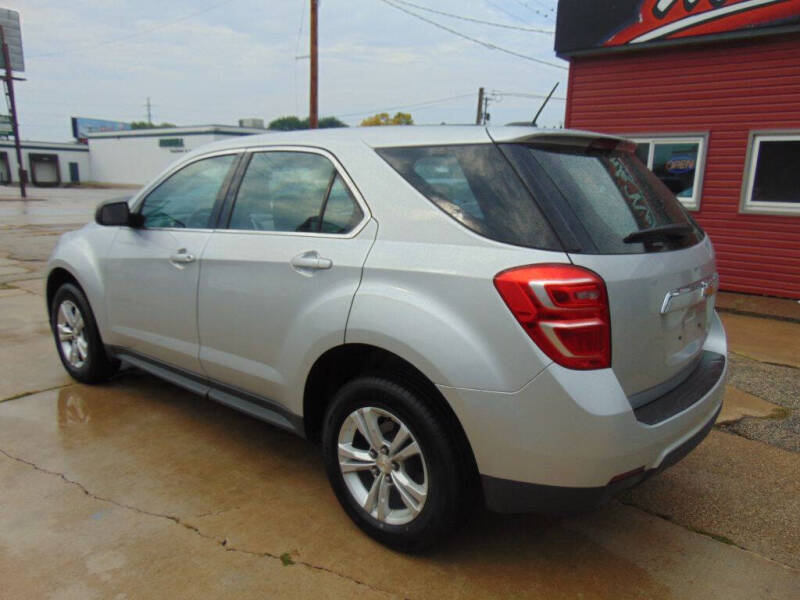 2017 Chevrolet Equinox LS