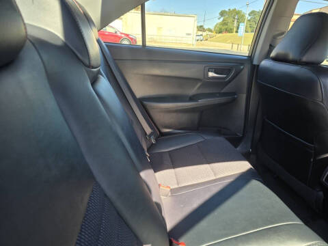 2017 Toyota Camry SE