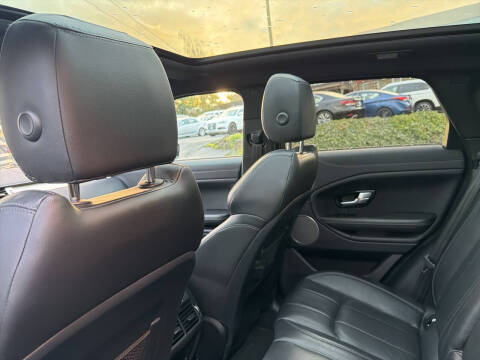 2017 Land Rover Range Rover Evoque SE Premium