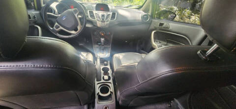 2011 Ford Fiesta SES