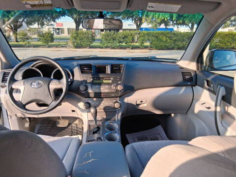 2008 Toyota Highlander Sport