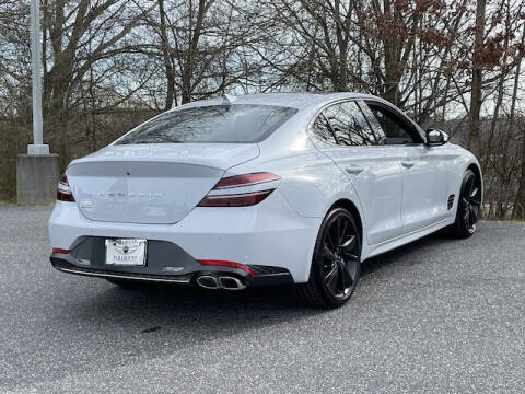 2023 Genesis G70