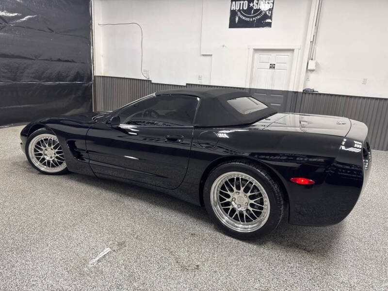 2003 Chevrolet Corvette
