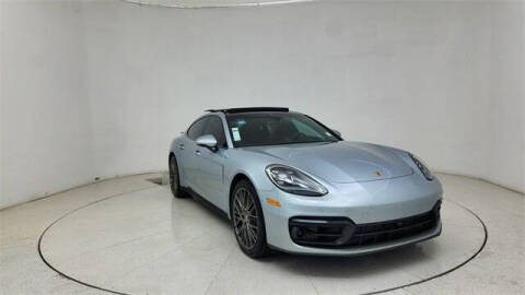2023 Porsche Panamera Platinum Edition