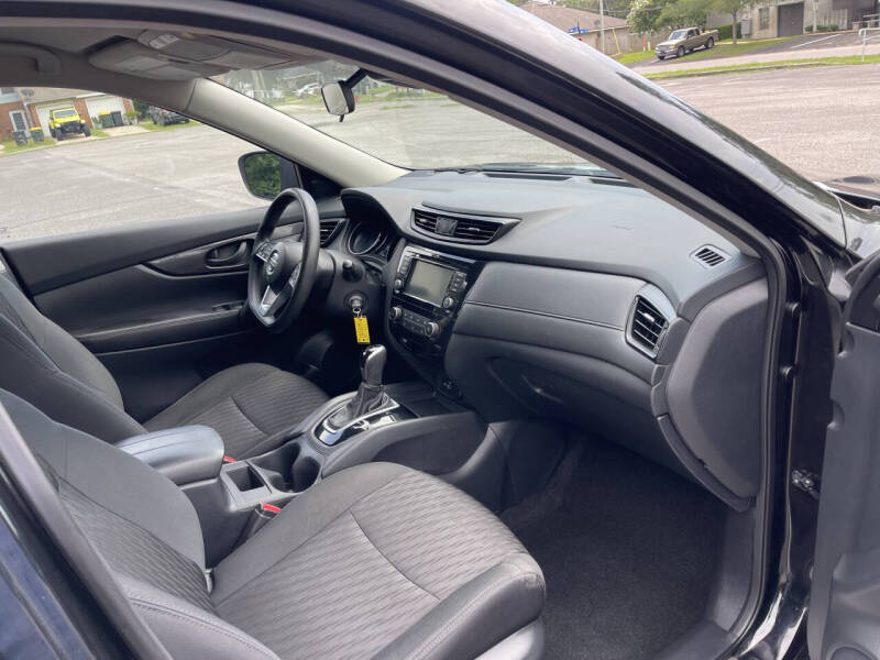 2019 Nissan Rogue S