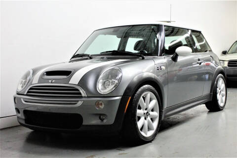 2004 MINI Cooper for sale at Alfa Motors LLC in Portland OR