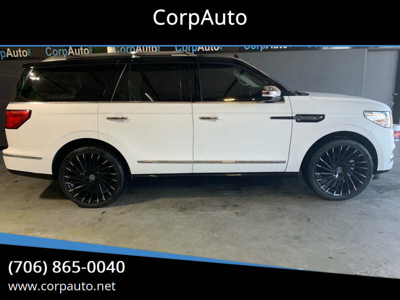 2018 Lincoln Navigator Black Label's photo