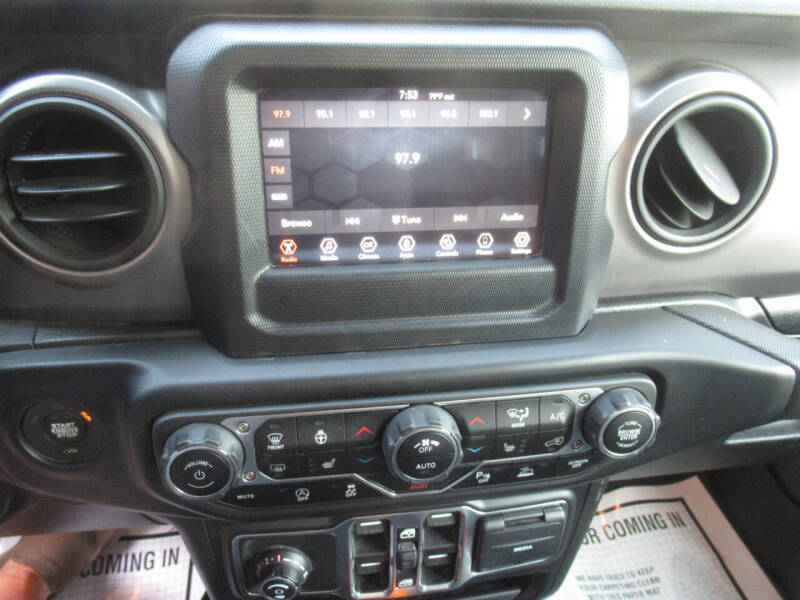 2021 Jeep Gladiator