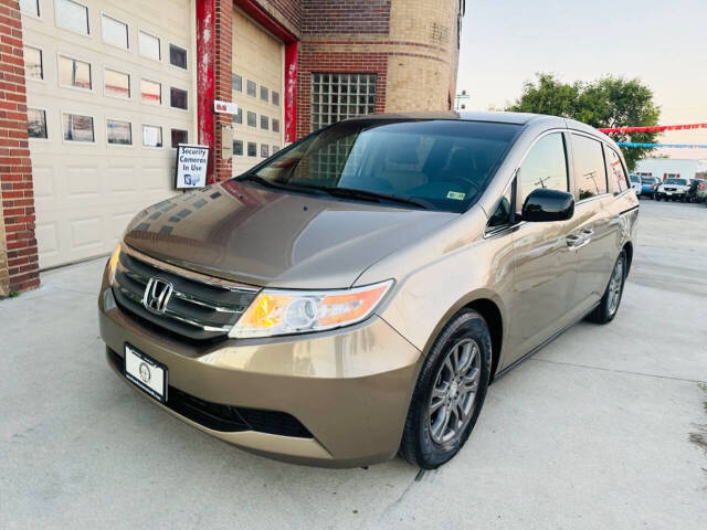 2011 Honda Odyssey for sale at American Dream Motors in Winchester, VA