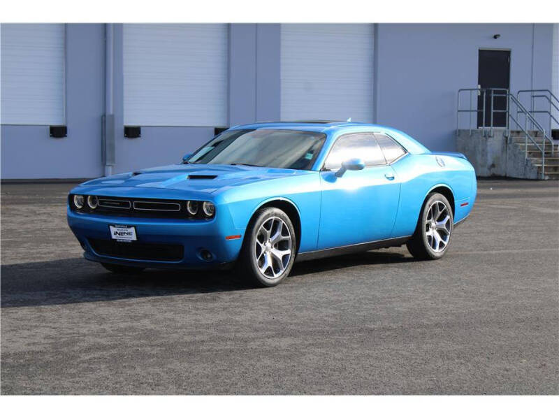 2015 Dodge Challenger SXT Plus