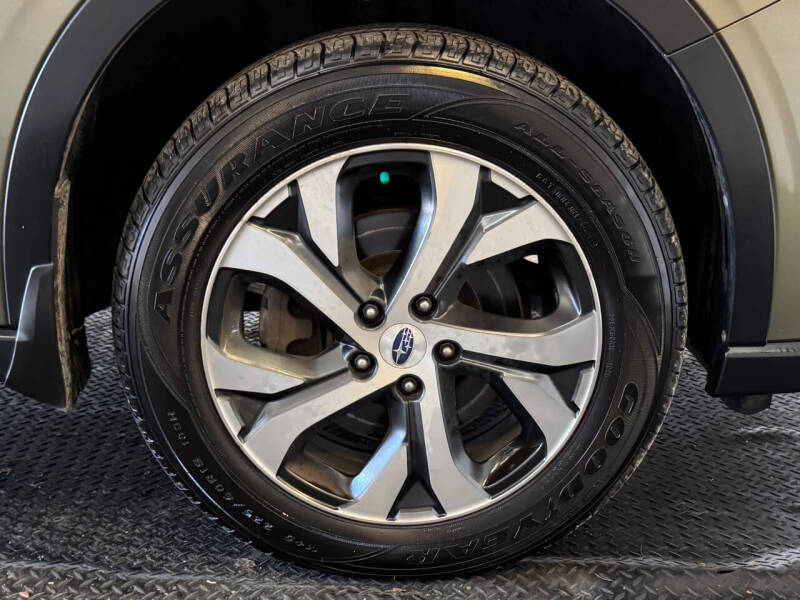 2020 Subaru Outback Touring XT