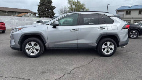 2020 Toyota RAV4 Hybrid XLE