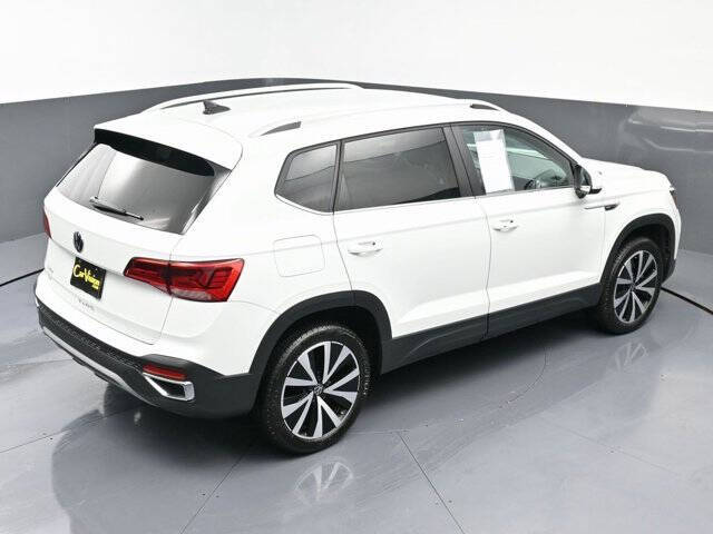 2024 Volkswagen Taos SE