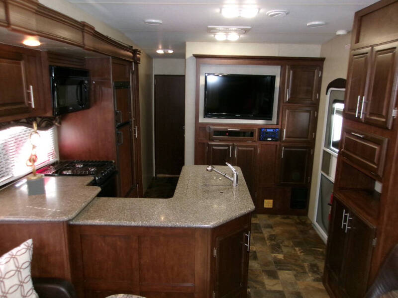 2014 Eclipse Attitude 32GSG