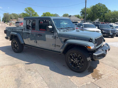 2024 Jeep Gladiator Sport