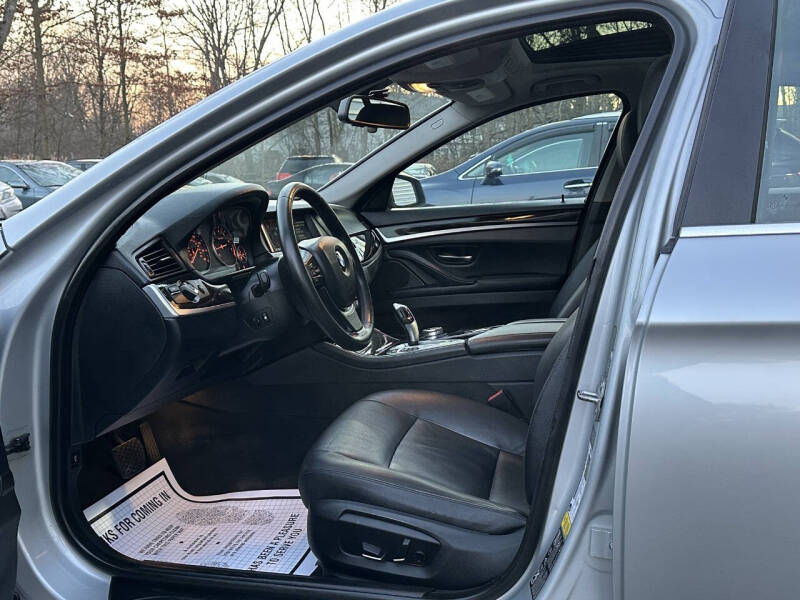 2015 BMW 5 Series 528i xDrive