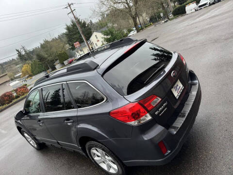 2013 Subaru Outback 2.5i Premium