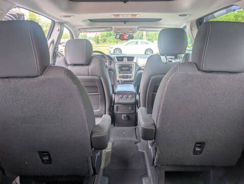 2015 GMC Acadia SLE-2