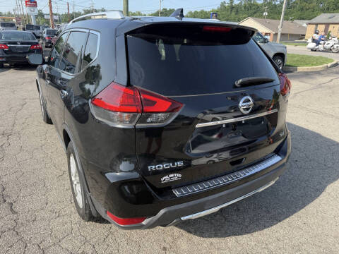 2017 Nissan Rogue SV