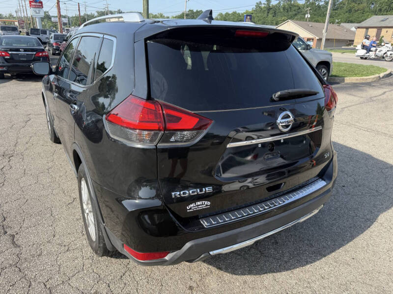 2017 Nissan Rogue SV