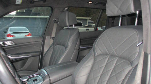 2023 BMW X7 xDrive40i