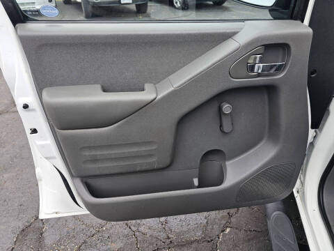 2017 Nissan Frontier S