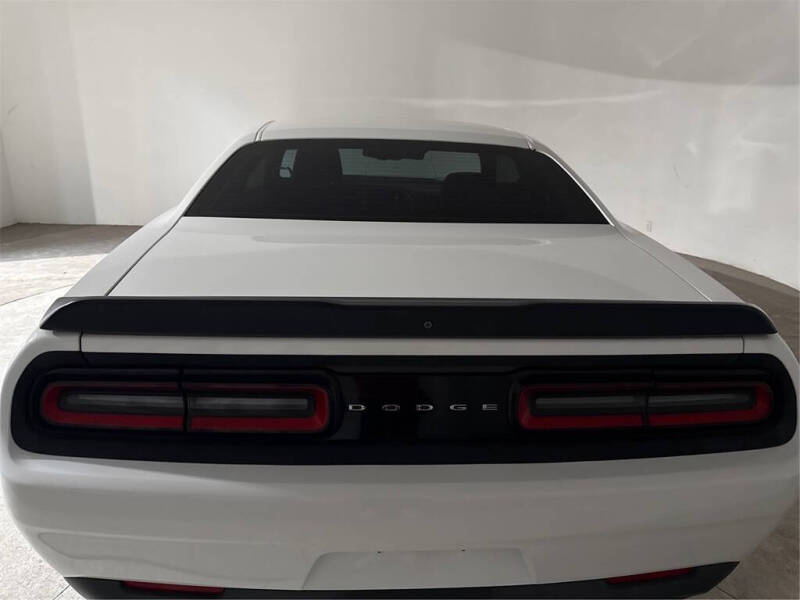 2017 Dodge Challenger SXT