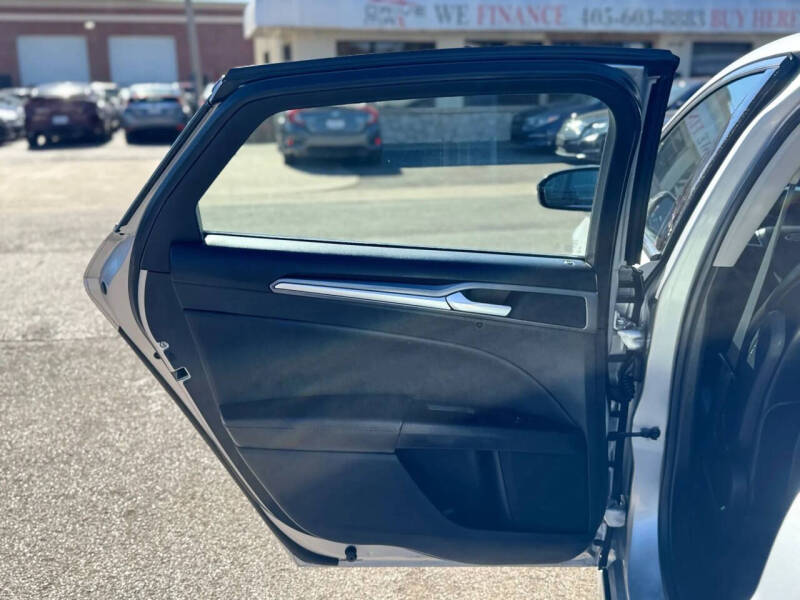 2014 Ford Fusion Hybrid Titanium