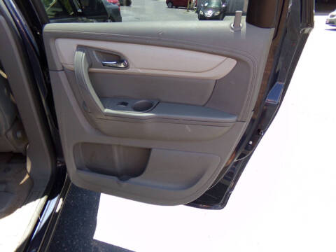 2017 Chevrolet Traverse LS