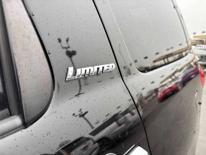 2012 Toyota Sequoia Limited