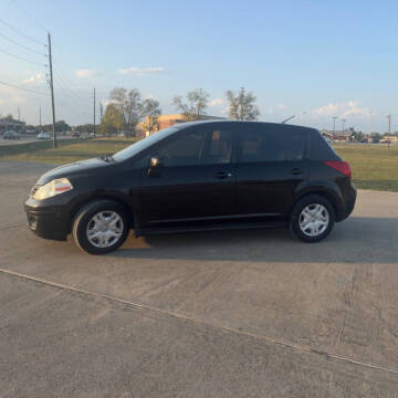 2011 Nissan Versa 1.8 S