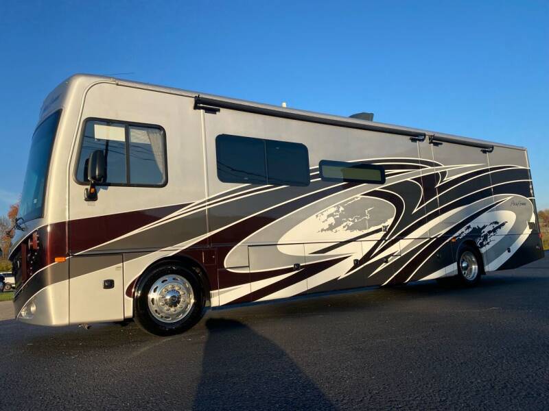 2020 Fleetwood Pace Arrow for sale at Sewell Motor Coach in Harrodsburg KY