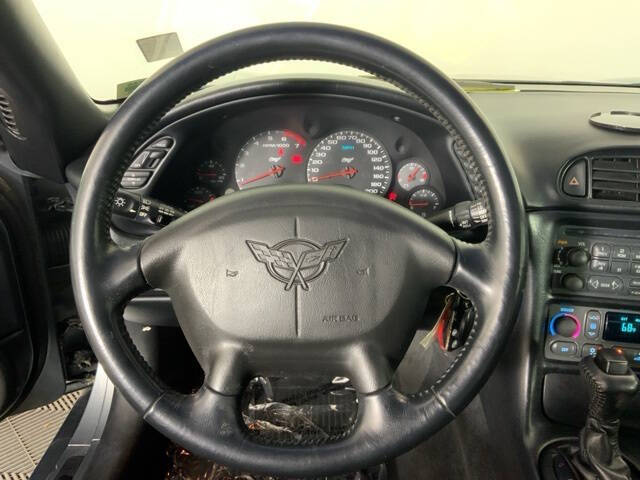 2003 Chevrolet Corvette