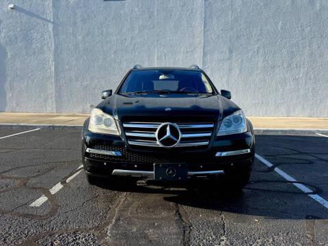 2011 Mercedes-Benz GL-Class GL 550 4MATIC