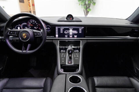 2021 Porsche Panamera