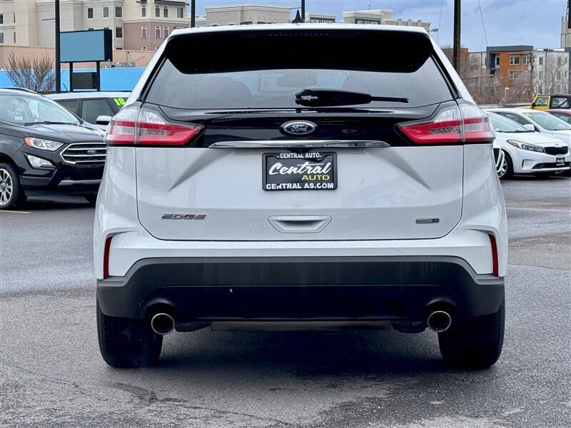 2019 Ford Edge SE