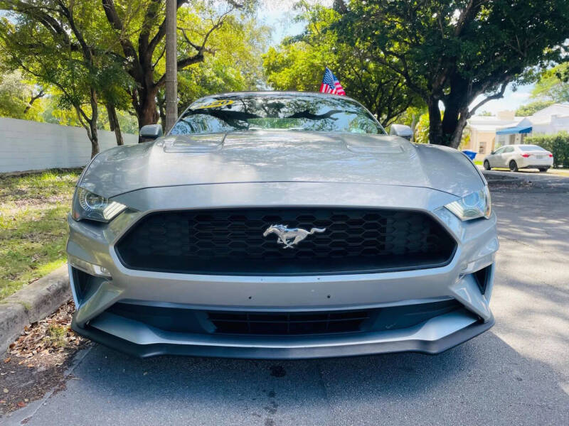 2020 Ford Mustang