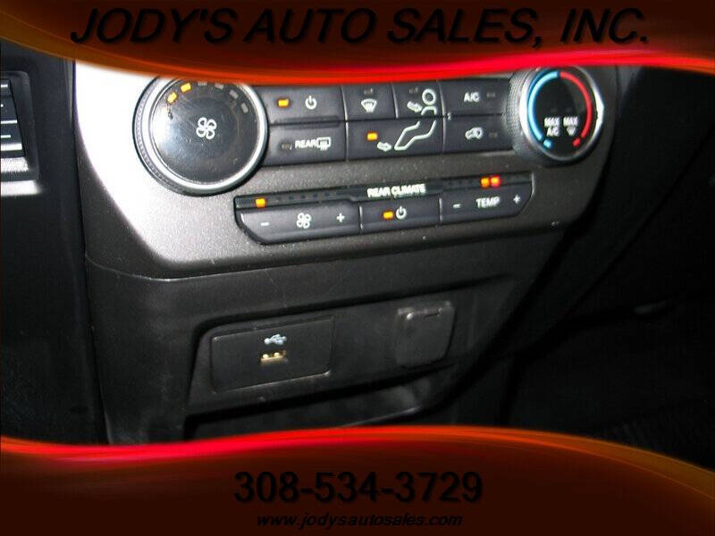 2020 Ford Expedition XL Fleet