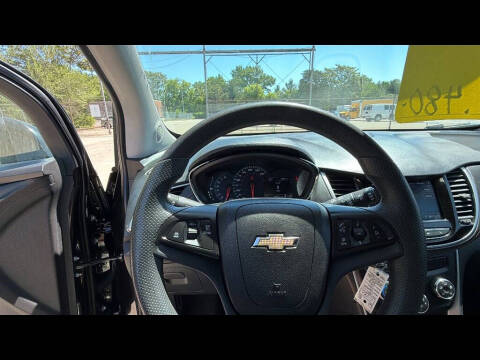 2022 Chevrolet Trax LS