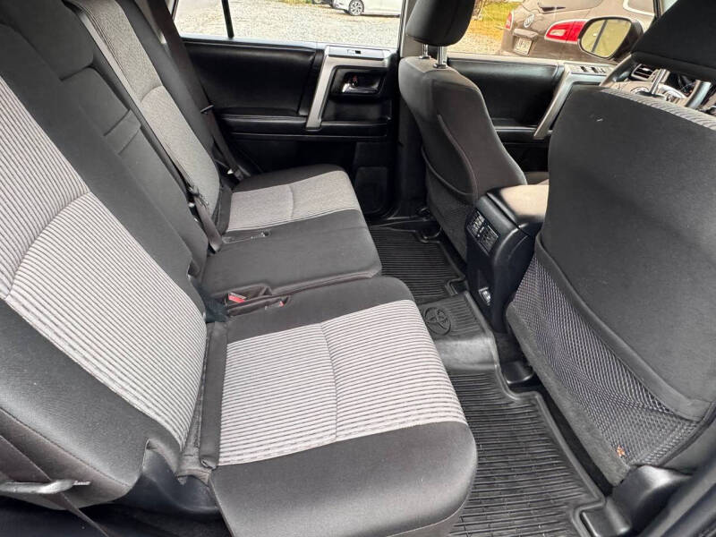 2022 Toyota 4Runner SR5