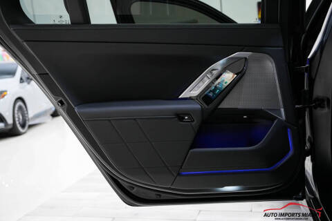 2025 BMW 7 Series 740i